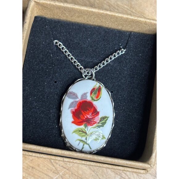 Vintage Oval Silver-Tone Necklace With Red Rose Porcelain Pendant - Picture 1 of 8